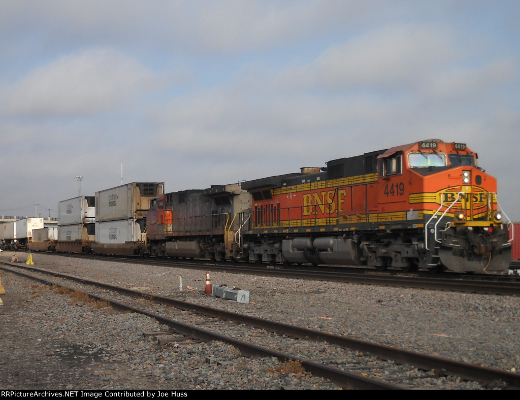 BNSF 4419 East